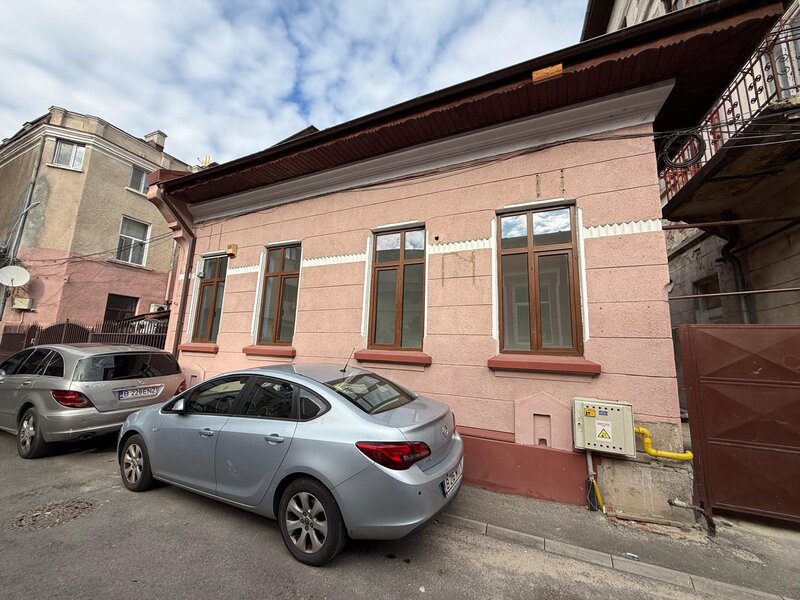 Unirii - Palatul Parlamentului - Manastirea Antim-